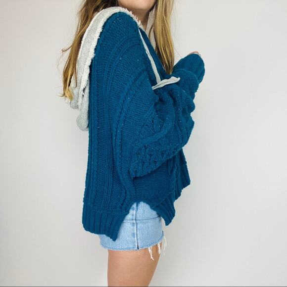 Free People teal cable knit oversized hood sweater - Picture 5 of 6